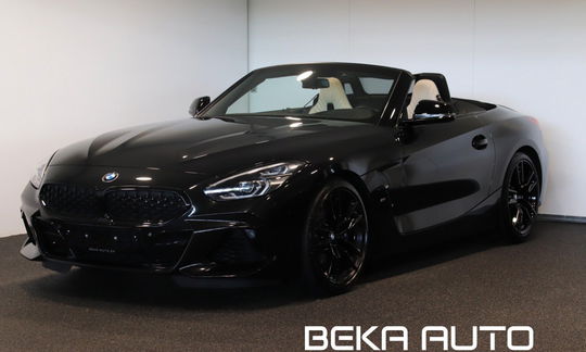 BMW Z4 3,0 M40i Roadster Connected aut. 2d
