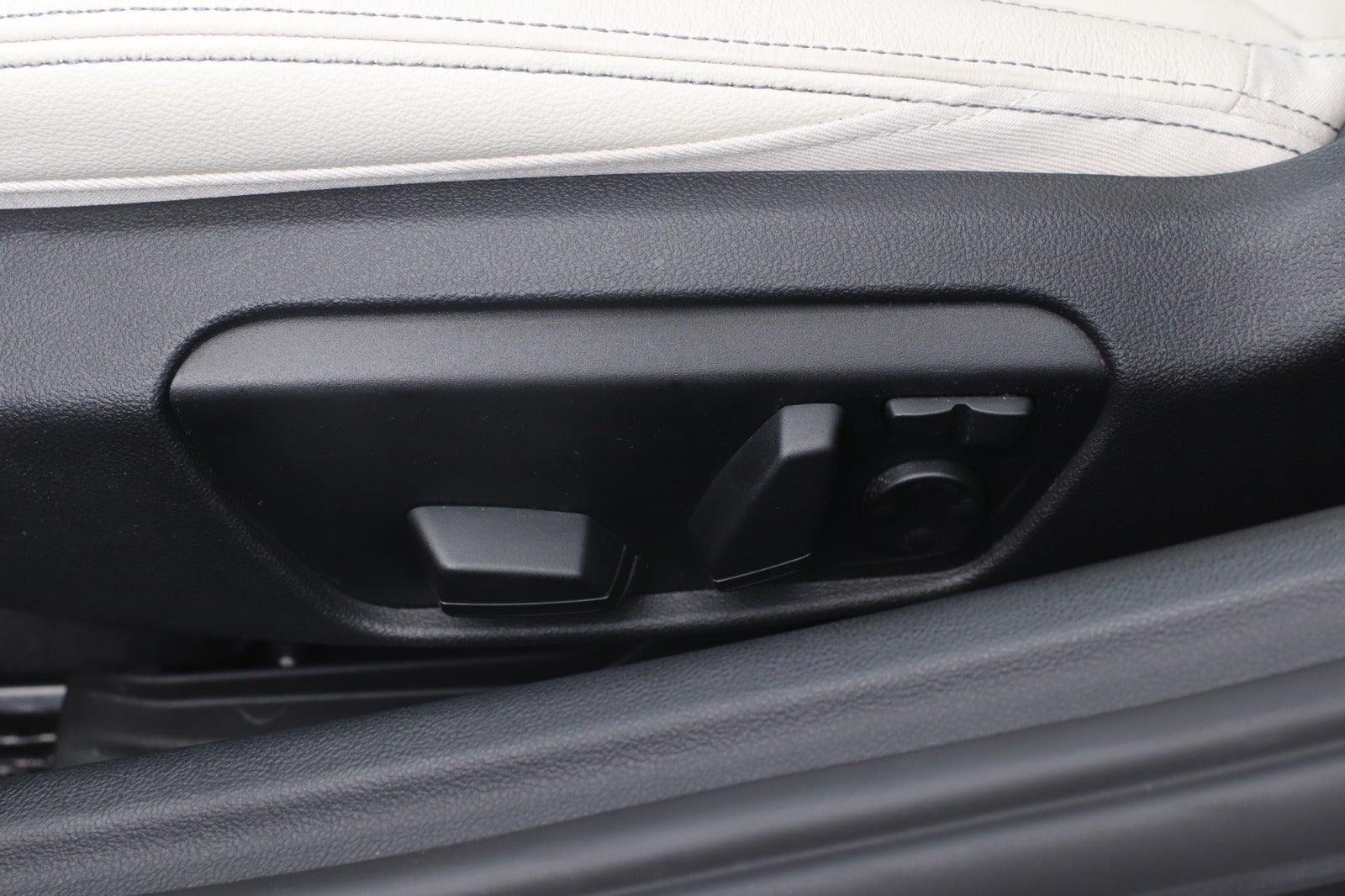 flexleasing-bmw-z4-30-m40i-roadster-connected-aut-2d-findleasing