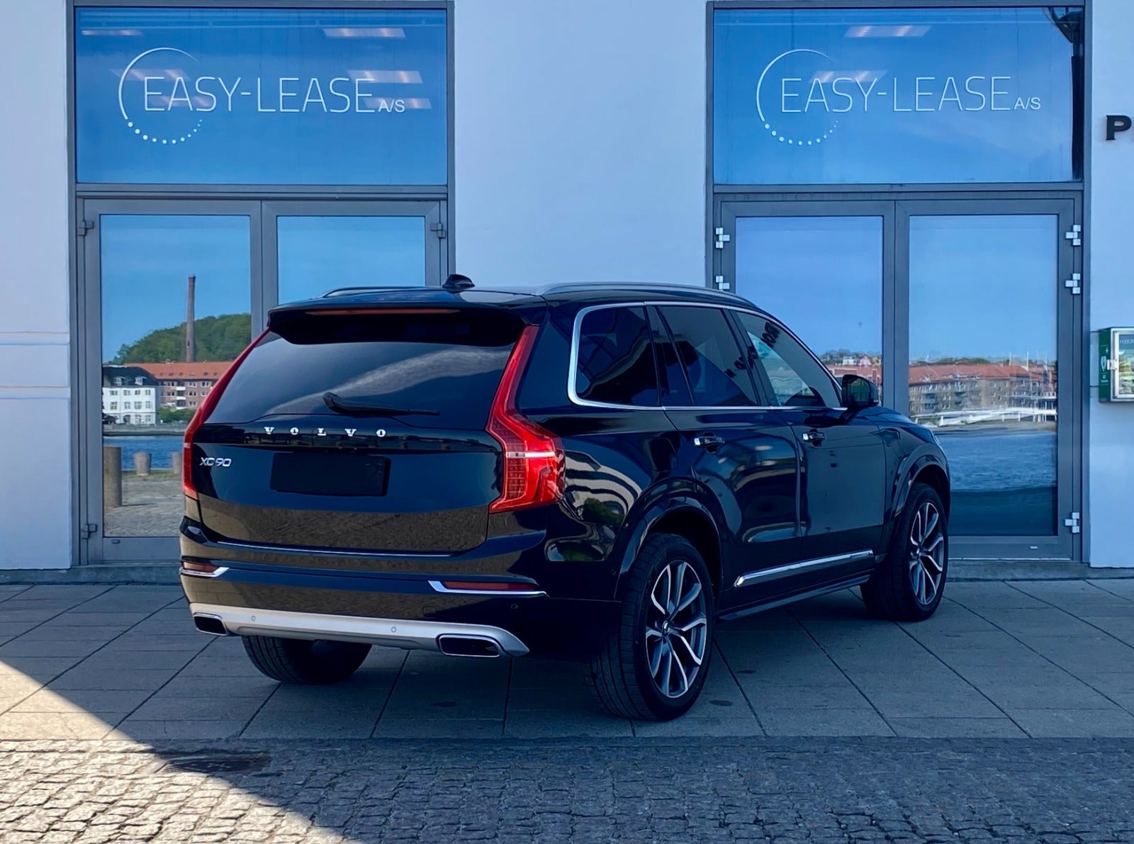 flexleasing-volvo-xc90-20-d5-235-inscription-aut-awd-7prs-5d-findleasing