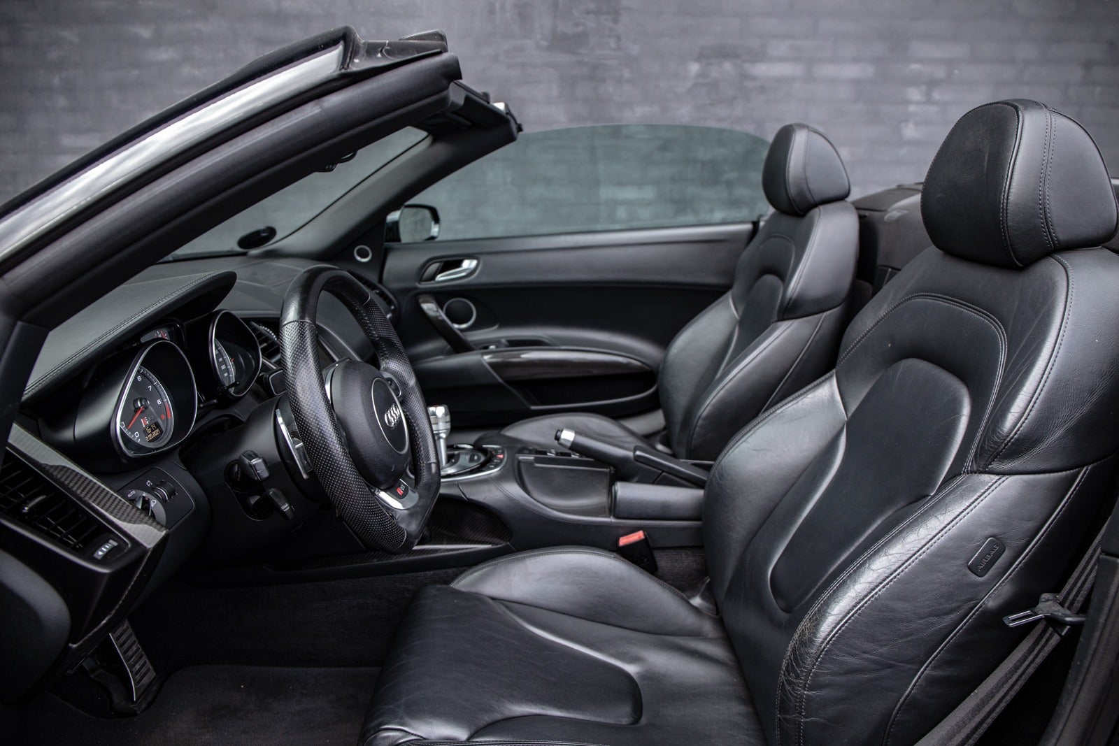 flexleasing-audi-r8-42-fsi-spyder-quattro-s-tr-2d-findleasing