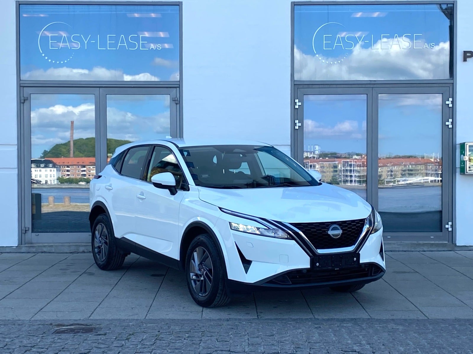 flexleasing-nissan-qashqai-13-mhev-acenta-x-tr-5d-findleasing