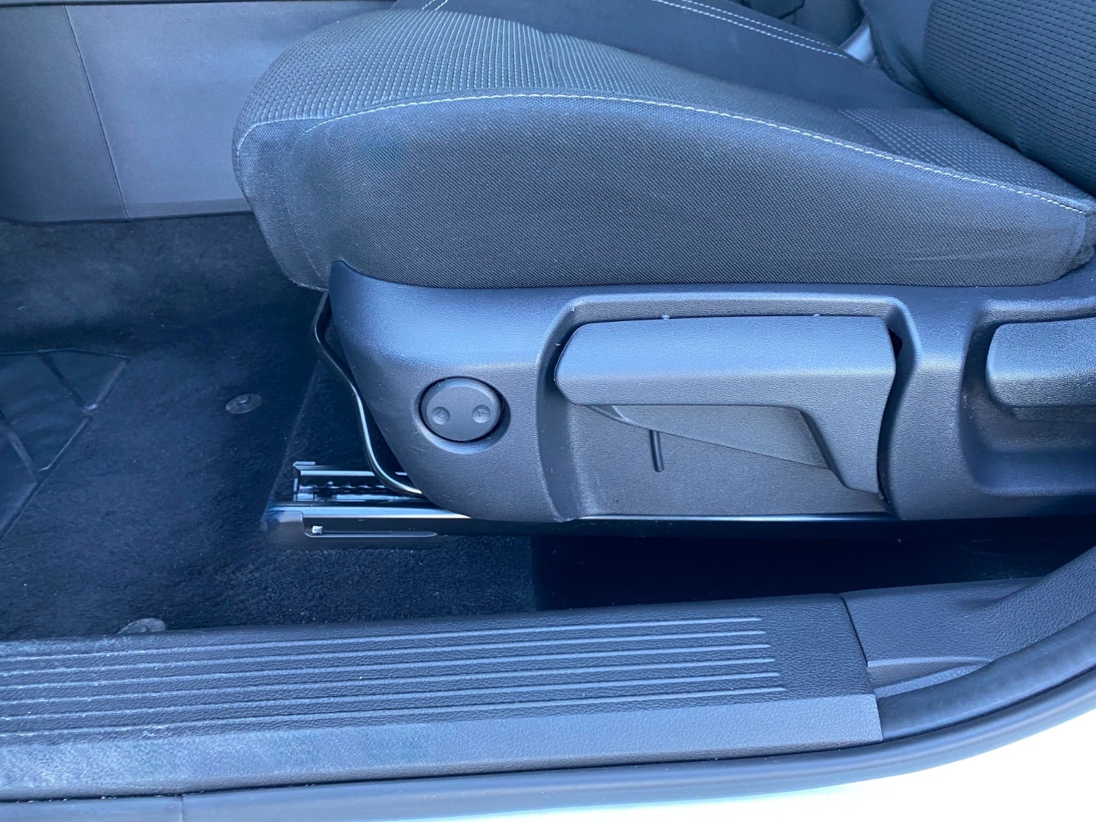 flexleasing-nissan-qashqai-13-mhev-acenta-x-tr-5d-findleasing