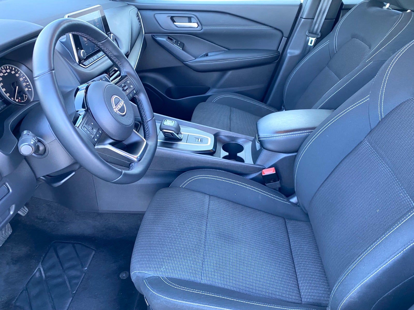flexleasing-nissan-qashqai-13-mhev-acenta-x-tr-5d-findleasing