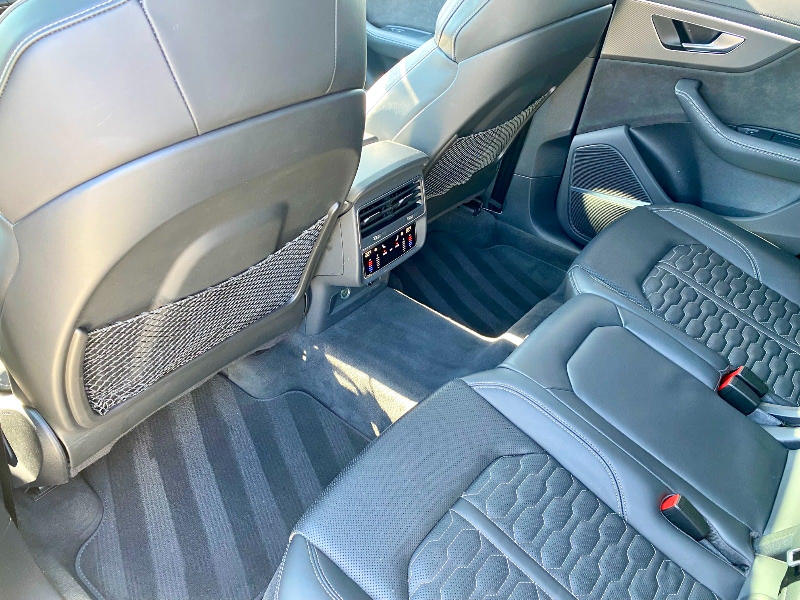 flexleasing-audi-rs-q8-40-tfsi-quattro-tiptr-5d-findleasing