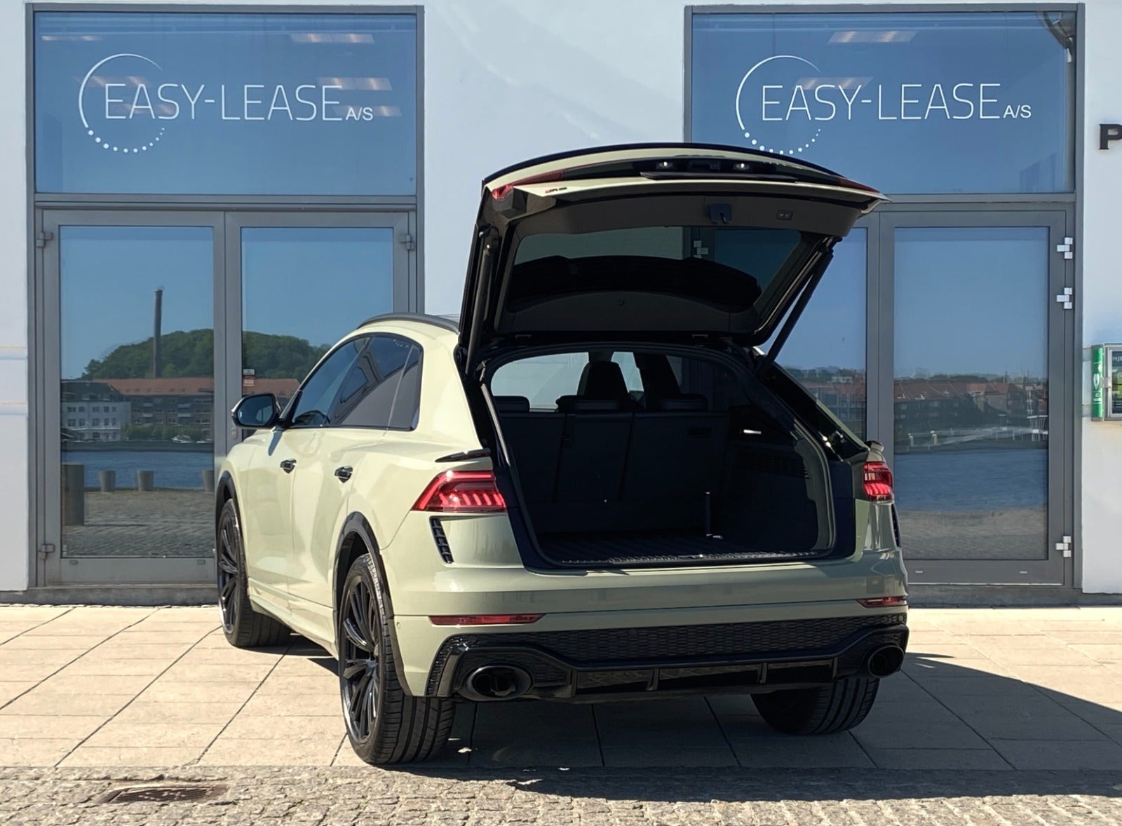 flexleasing-audi-rs-q8-40-tfsi-quattro-tiptr-5d-findleasing