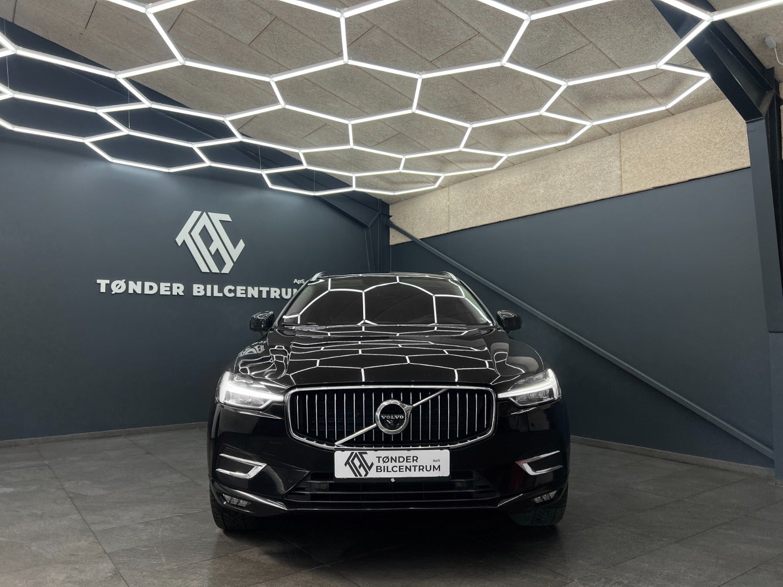flexleasing-volvo-xc60-20-d4-190-inscription-aut-awd-5d-findleasing