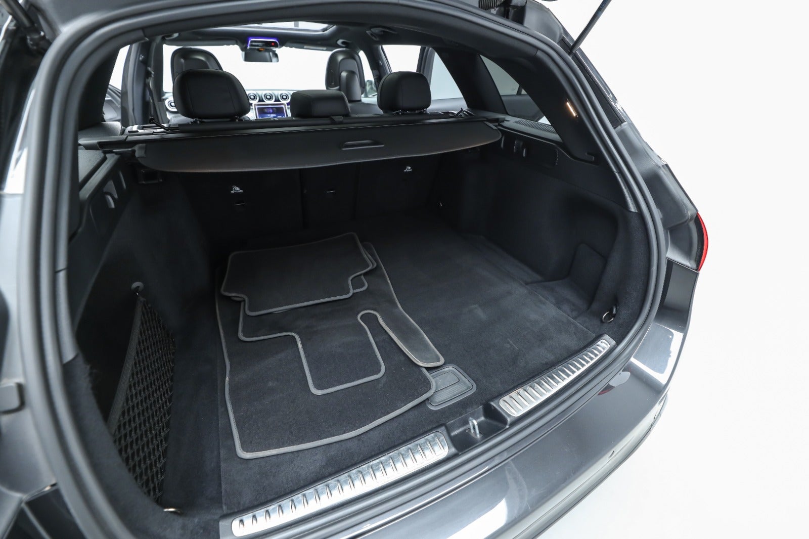 flexleasing-mercedes-c220-d-20-amg-line-stc-aut-5d-findleasing