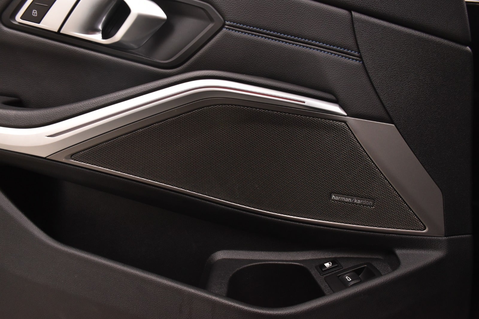 flexleasing-bmw-330e-20-touring-m-sport-aut-5d-findleasing
