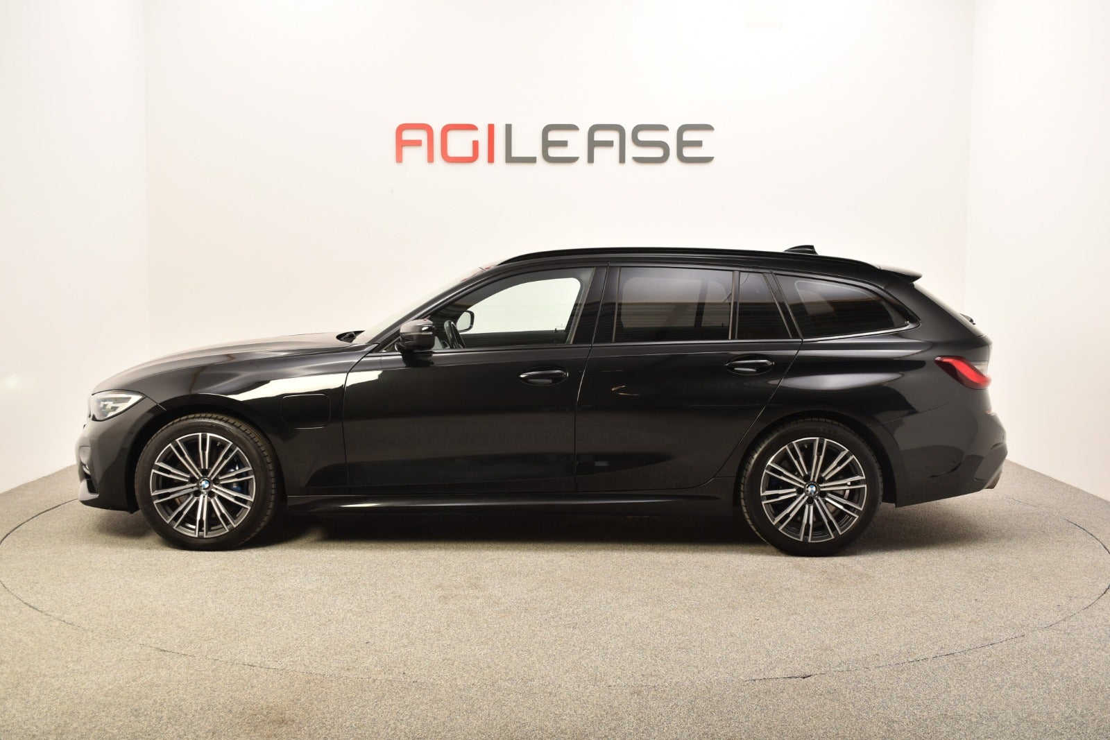 flexleasing-bmw-330e-20-touring-m-sport-aut-5d-findleasing