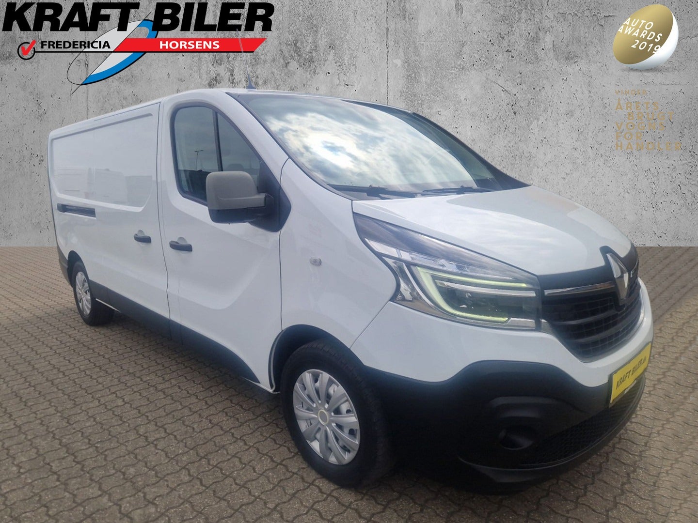flexleasing-renault-trafic-t29-20-dci-120-l2h1-findleasing