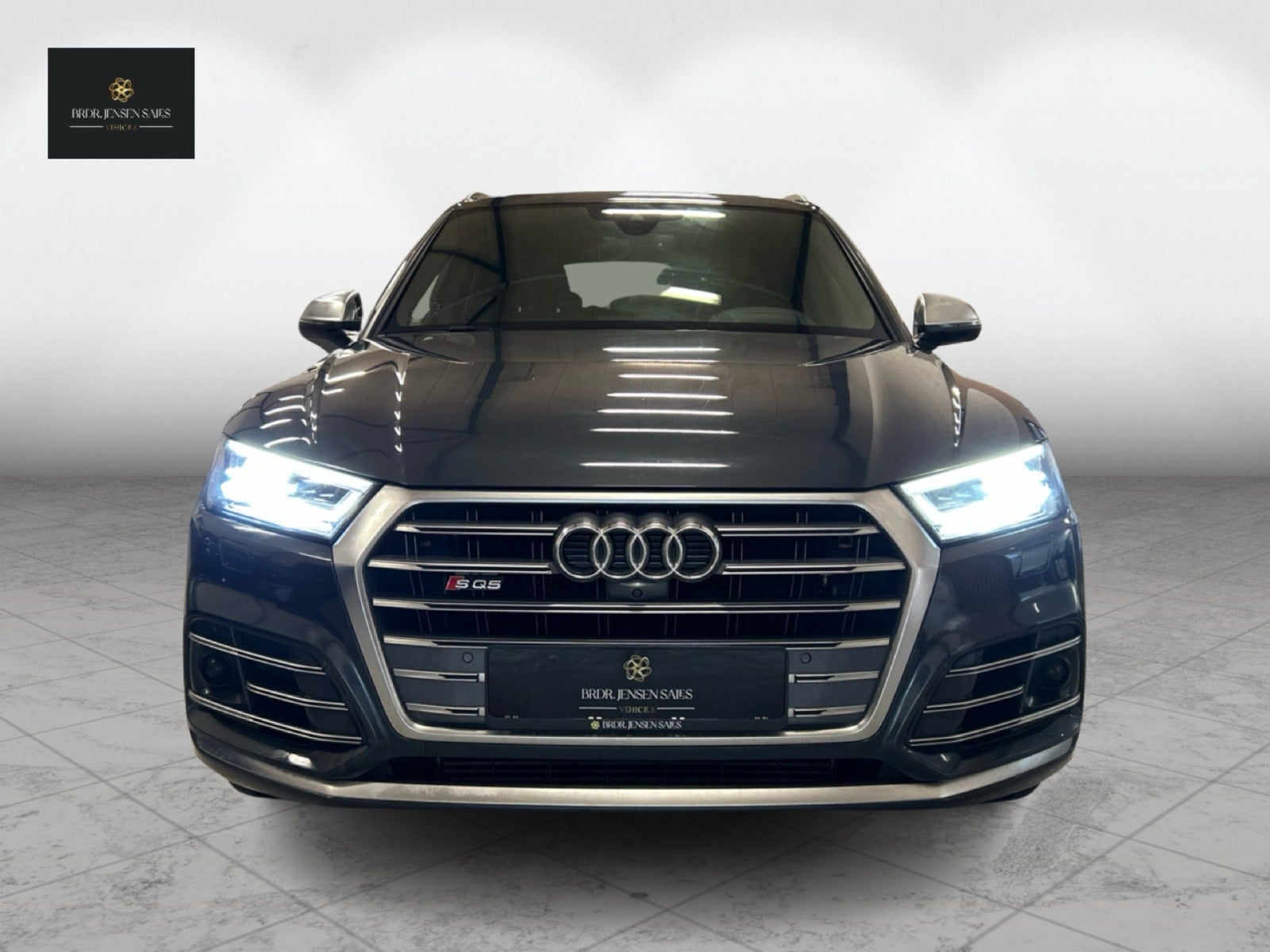 flexleasing-audi-sq5-30-tfsi-quattro-tiptr-5d-findleasing