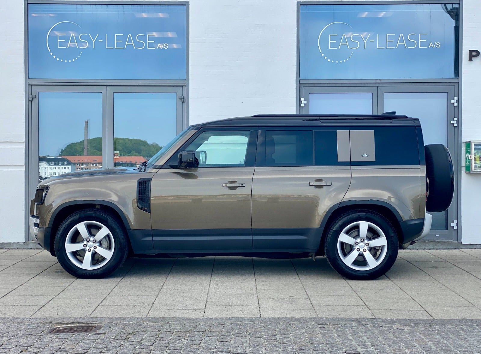 flexleasing-land-rover-defender-110-30-p400-first-edition-aut-5d-findleasing