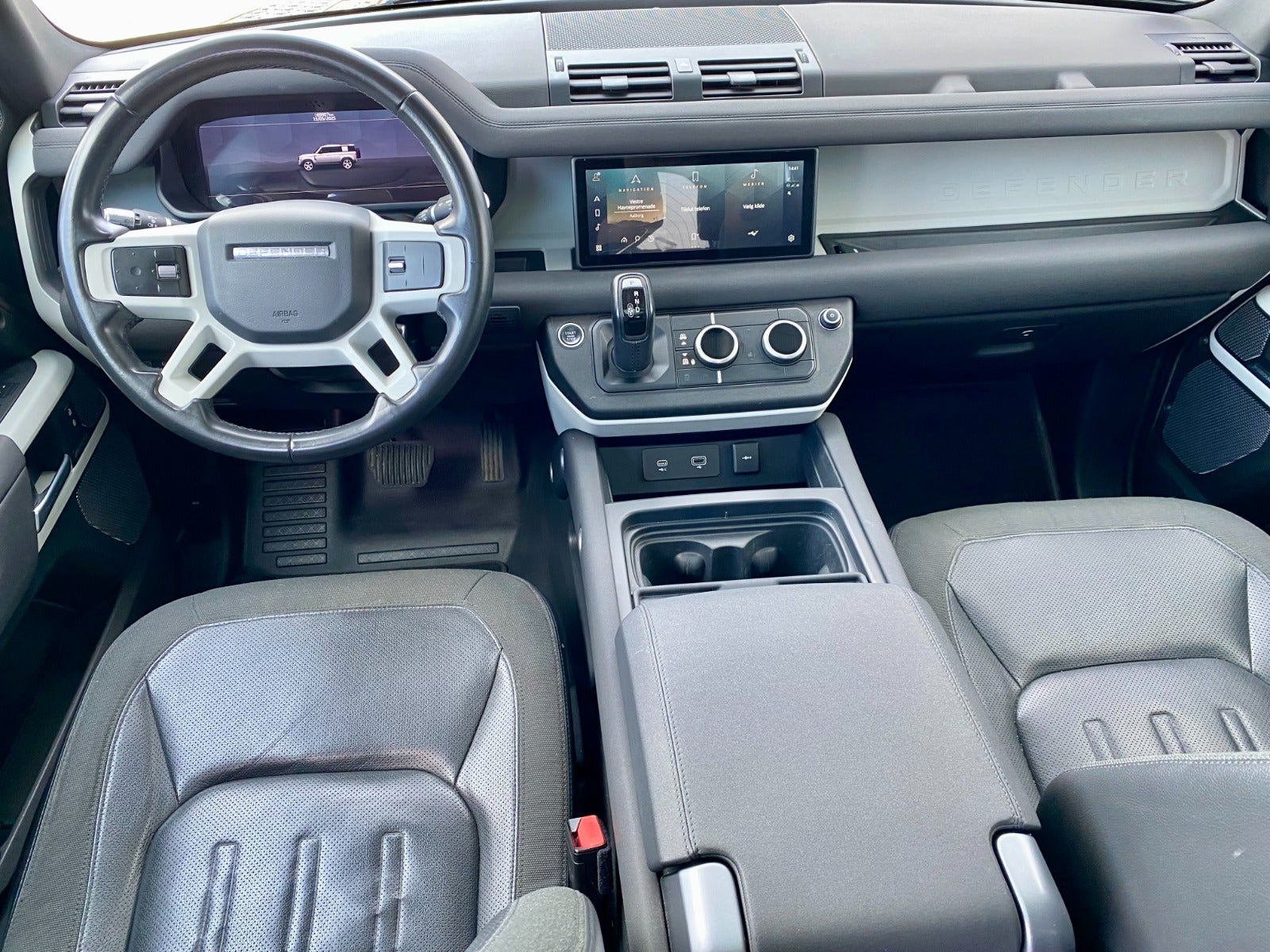 flexleasing-land-rover-defender-110-30-p400-first-edition-aut-5d-findleasing