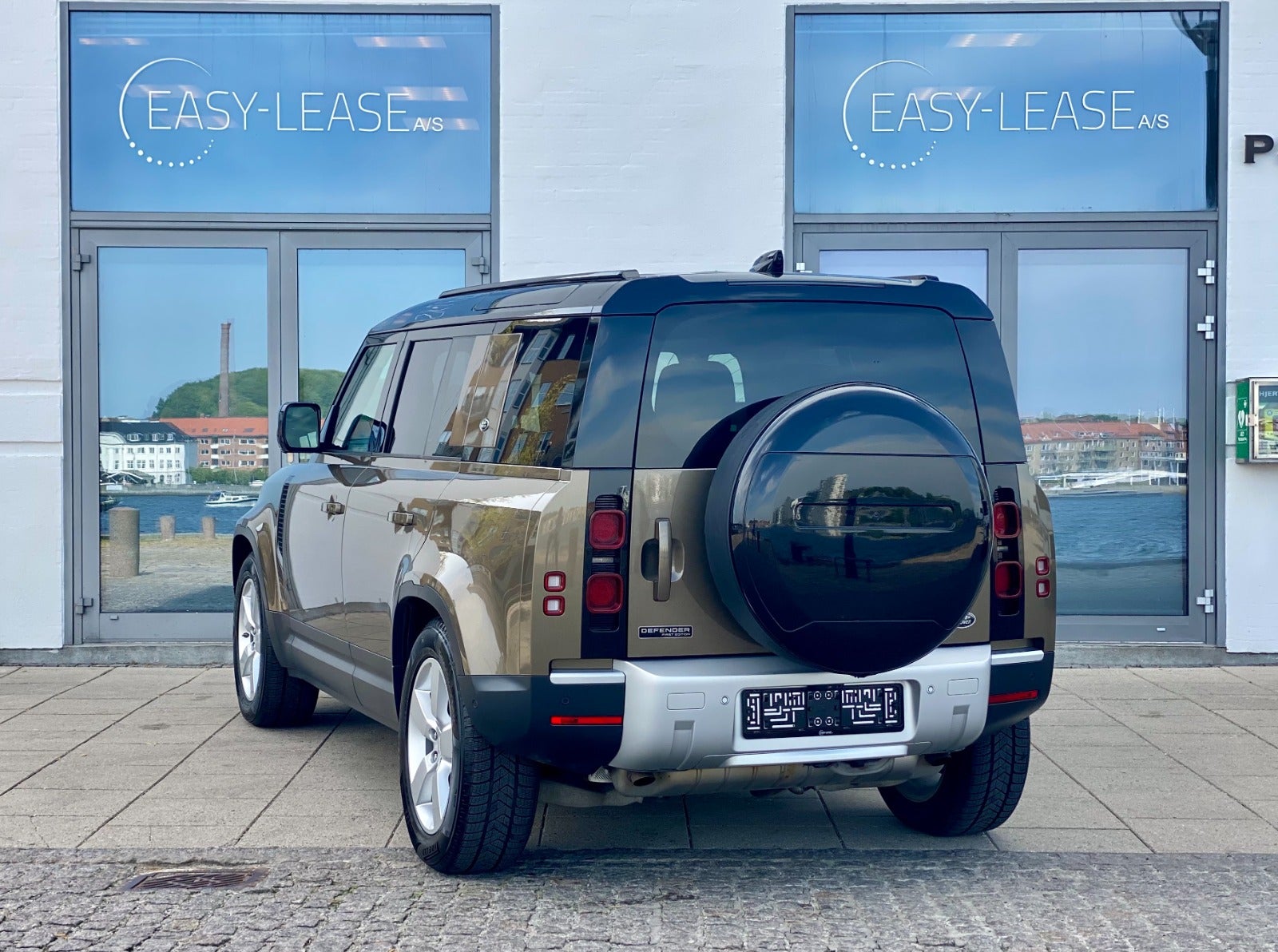 flexleasing-land-rover-defender-110-30-p400-first-edition-aut-5d-findleasing