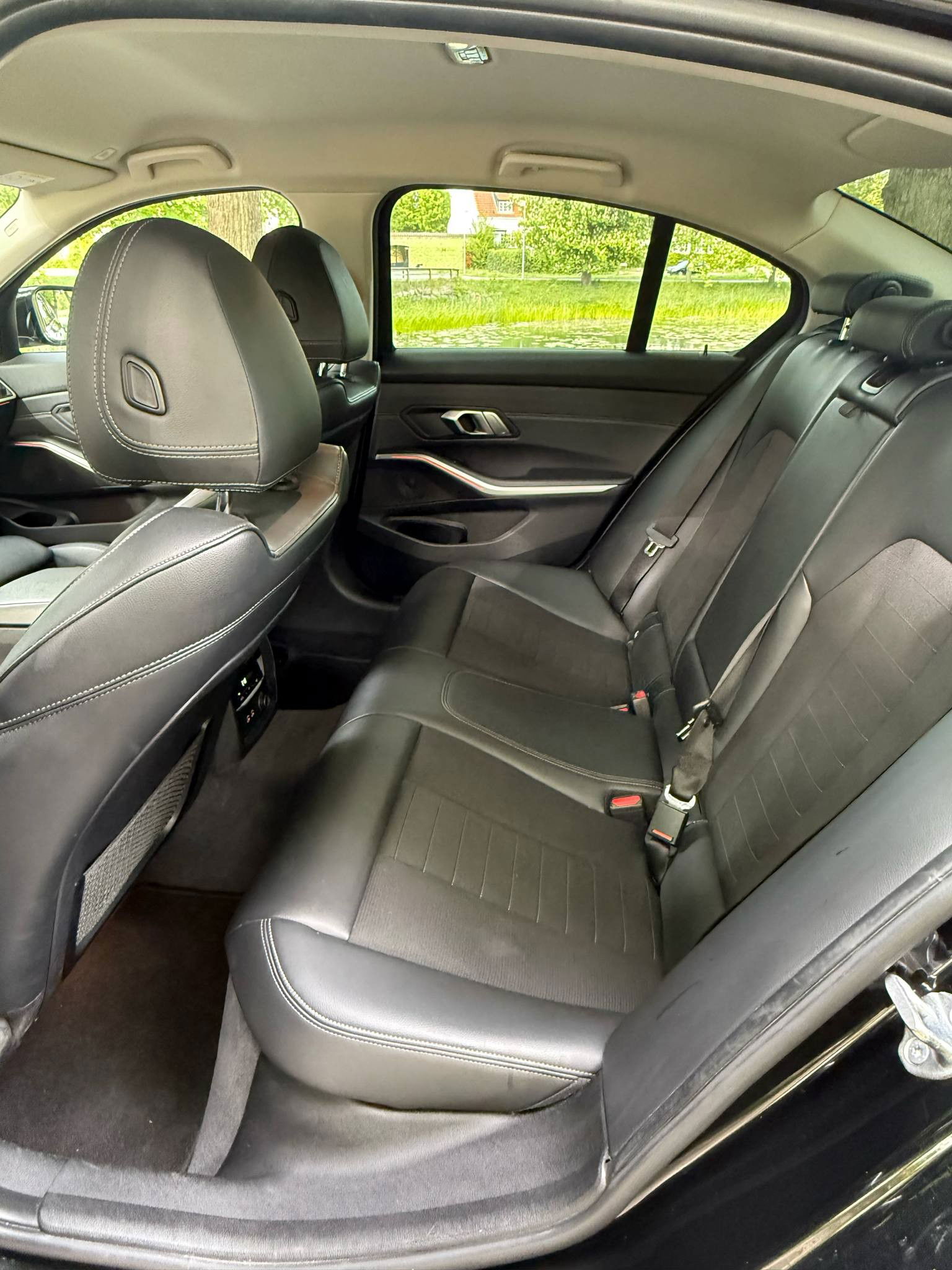 flexleasing-bmw-330i-sport-line-med-258-hk-findleasing
