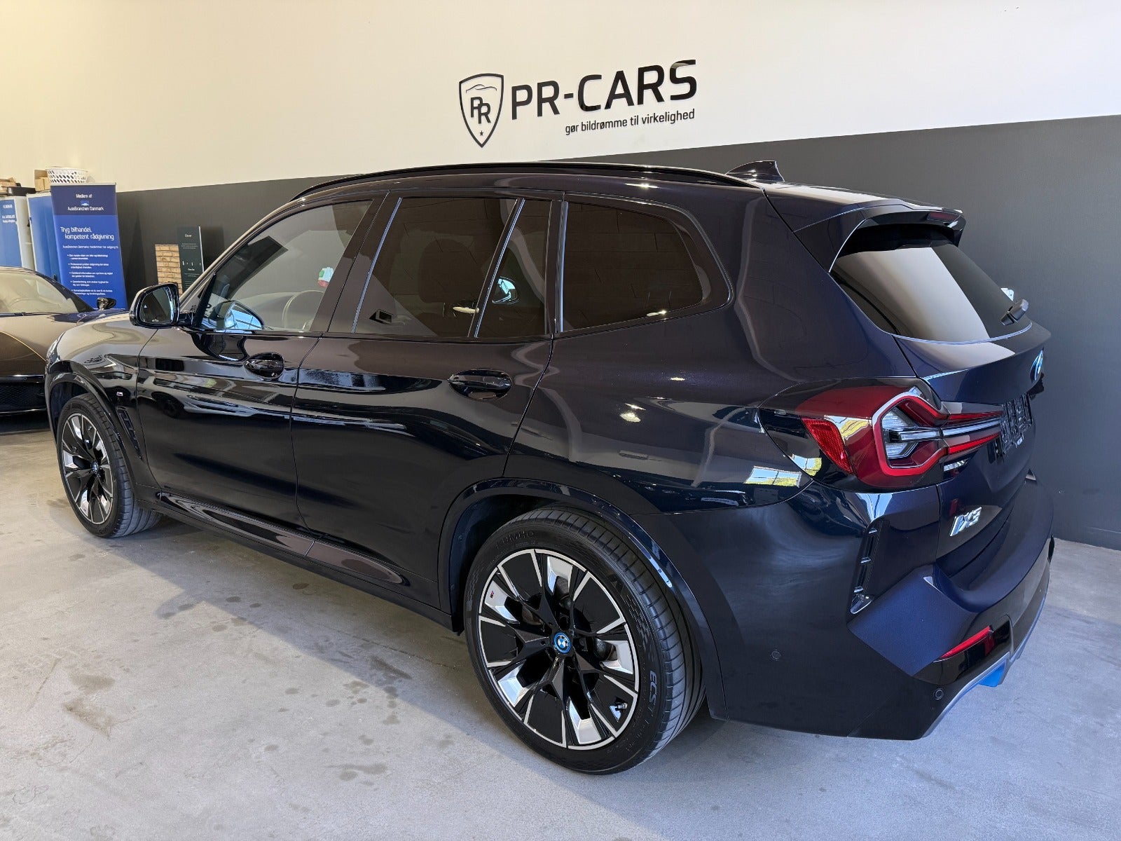 flexleasing-bmw-ix3-charged-m-sport-5d-findleasing