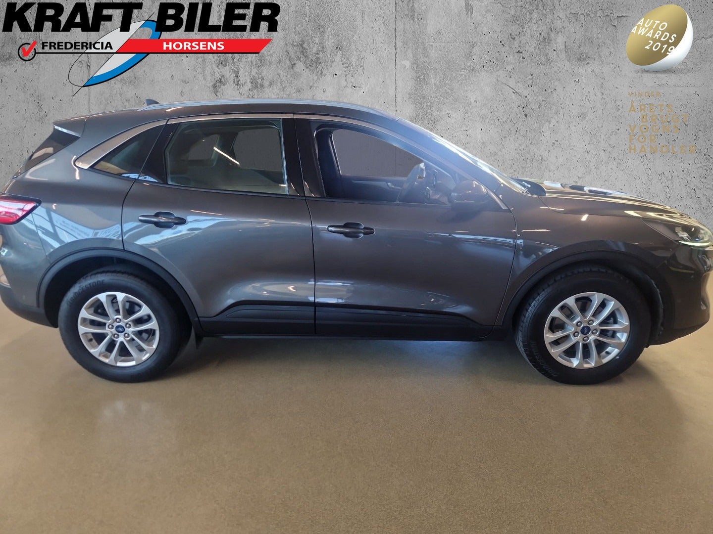flexleasing-ford-kuga-15-ecoblue-titanium-aut-van-5d-findleasing