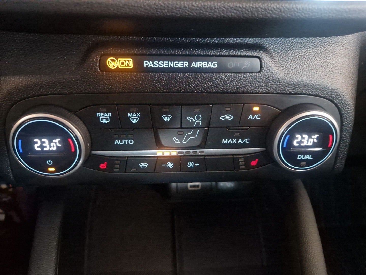 flexleasing-ford-kuga-15-ecoblue-titanium-aut-van-5d-findleasing