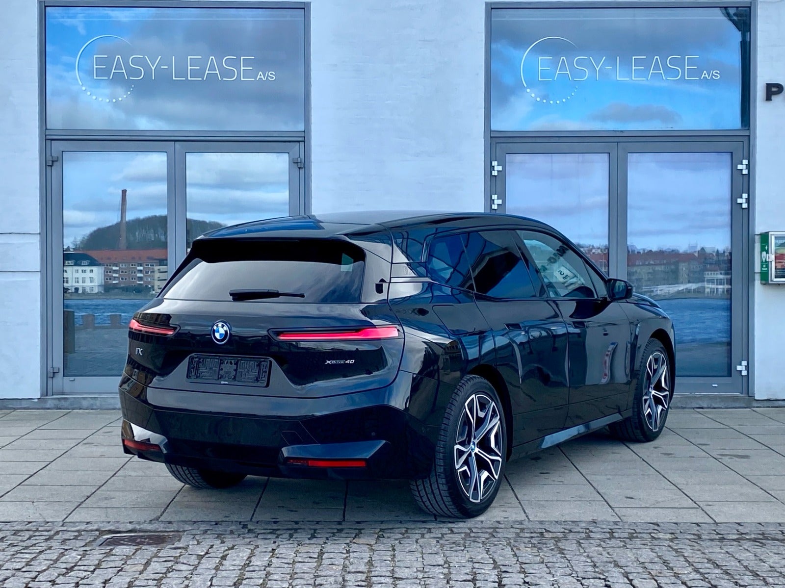 flexleasing-bmw-ix-m60-xdrive40-sport-5d-findleasing