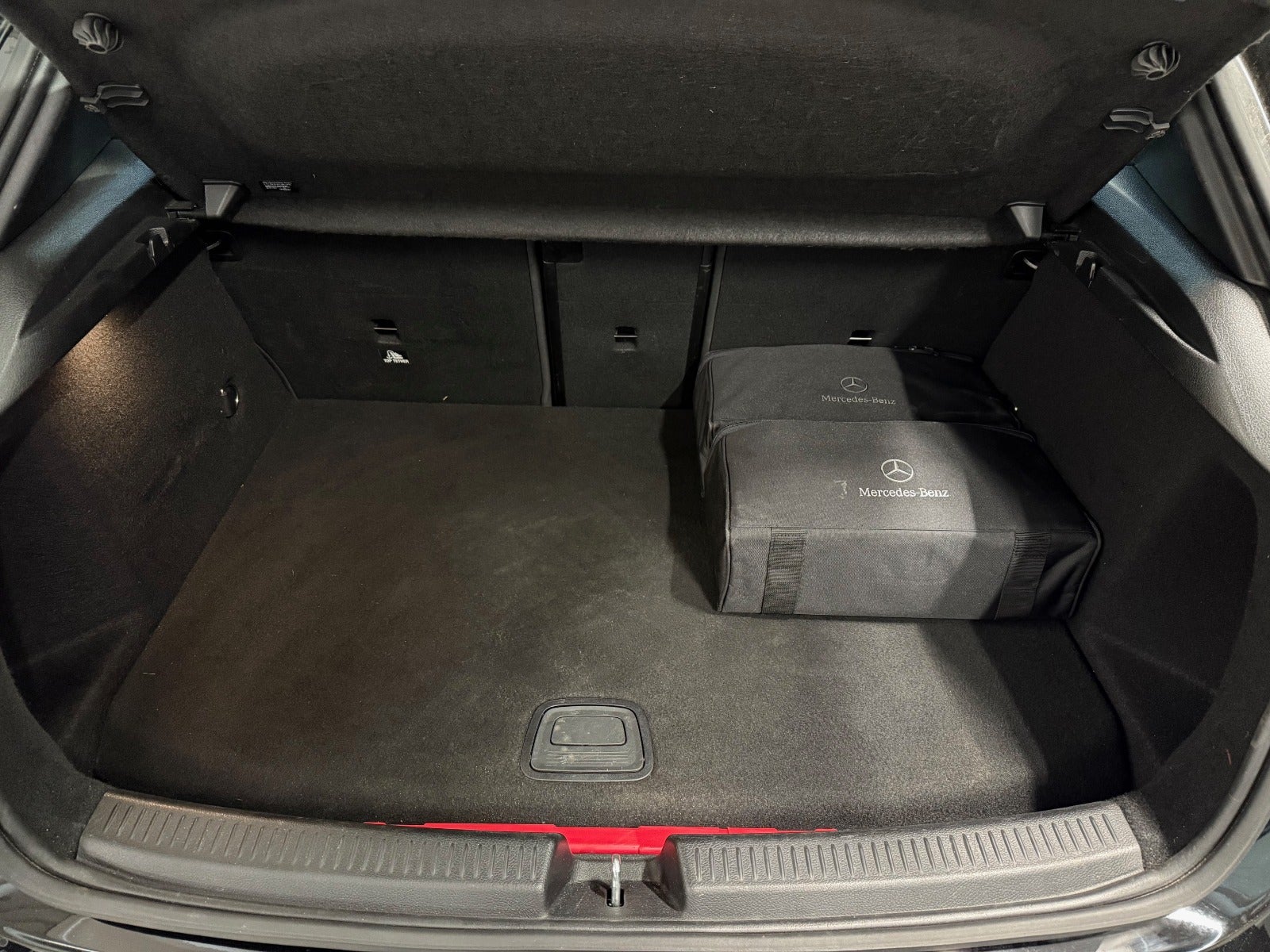 flexleasing-mercedes-a250-e-13-amg-line-aut-5d-findleasing