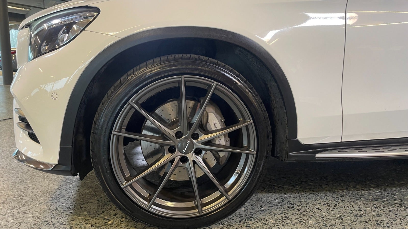 flexleasing-mercedes-glc300-20-coupe-aut-4matic-5d-findleasing