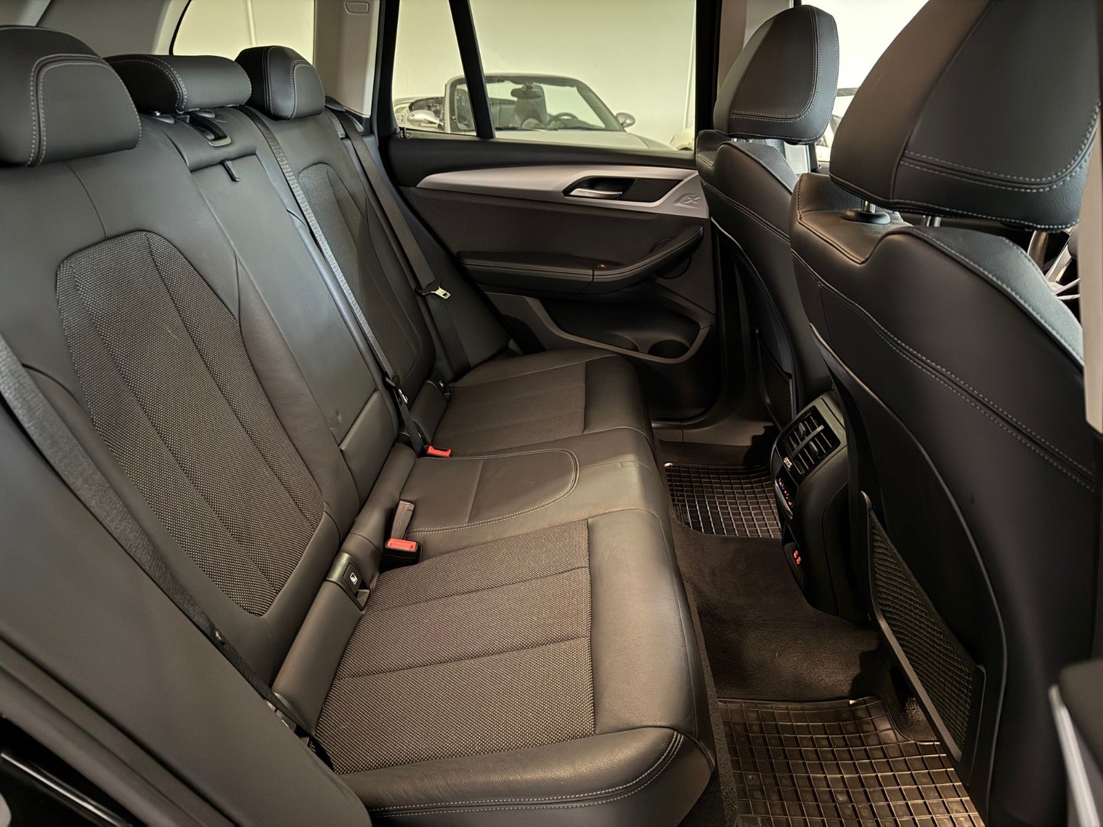 flexleasing-bmw-x3-20-xdrive20i-x-line-aut-5d-findleasing