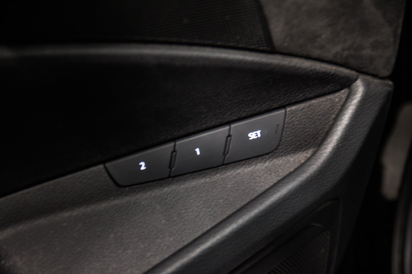 flexleasing-audi-e-tron-55-s-line-quattro-5d-findleasing