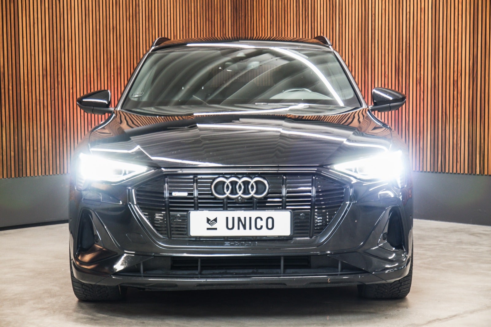 flexleasing-audi-e-tron-55-s-line-quattro-5d-findleasing