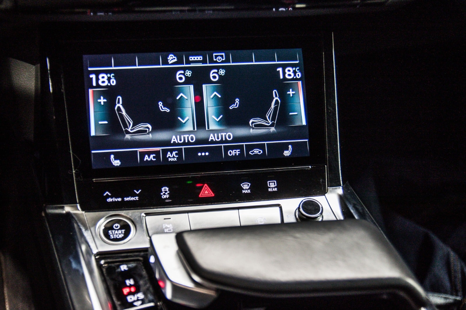 flexleasing-audi-e-tron-55-s-line-quattro-5d-findleasing