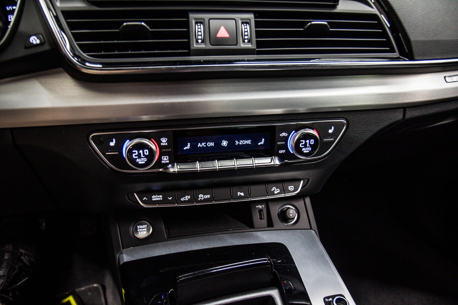 flexleasing-audi-q5-50-tfsi-e-s-line-quattro-s-tr-5d-findleasing