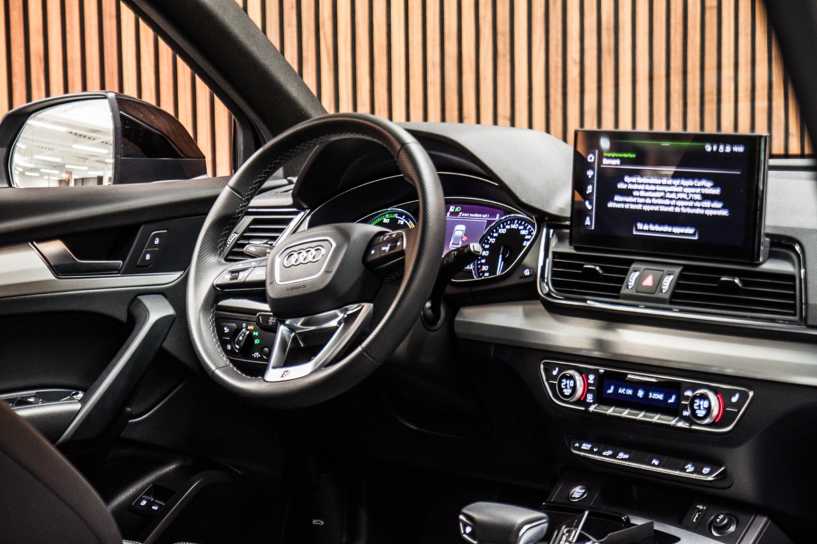 flexleasing-audi-q5-50-tfsi-e-s-line-quattro-s-tr-5d-findleasing