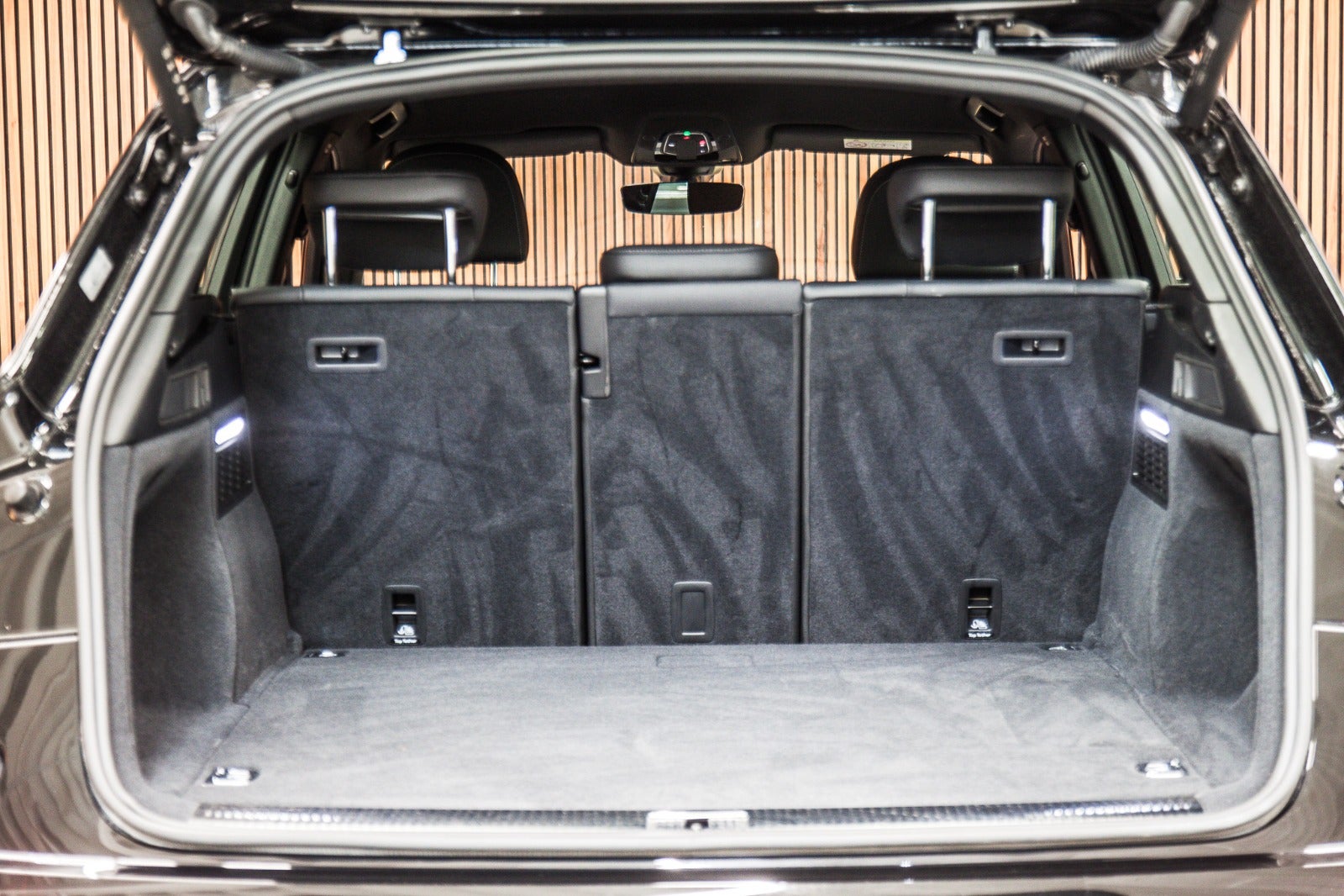 flexleasing-audi-q5-50-tfsi-e-s-line-quattro-s-tr-5d-findleasing