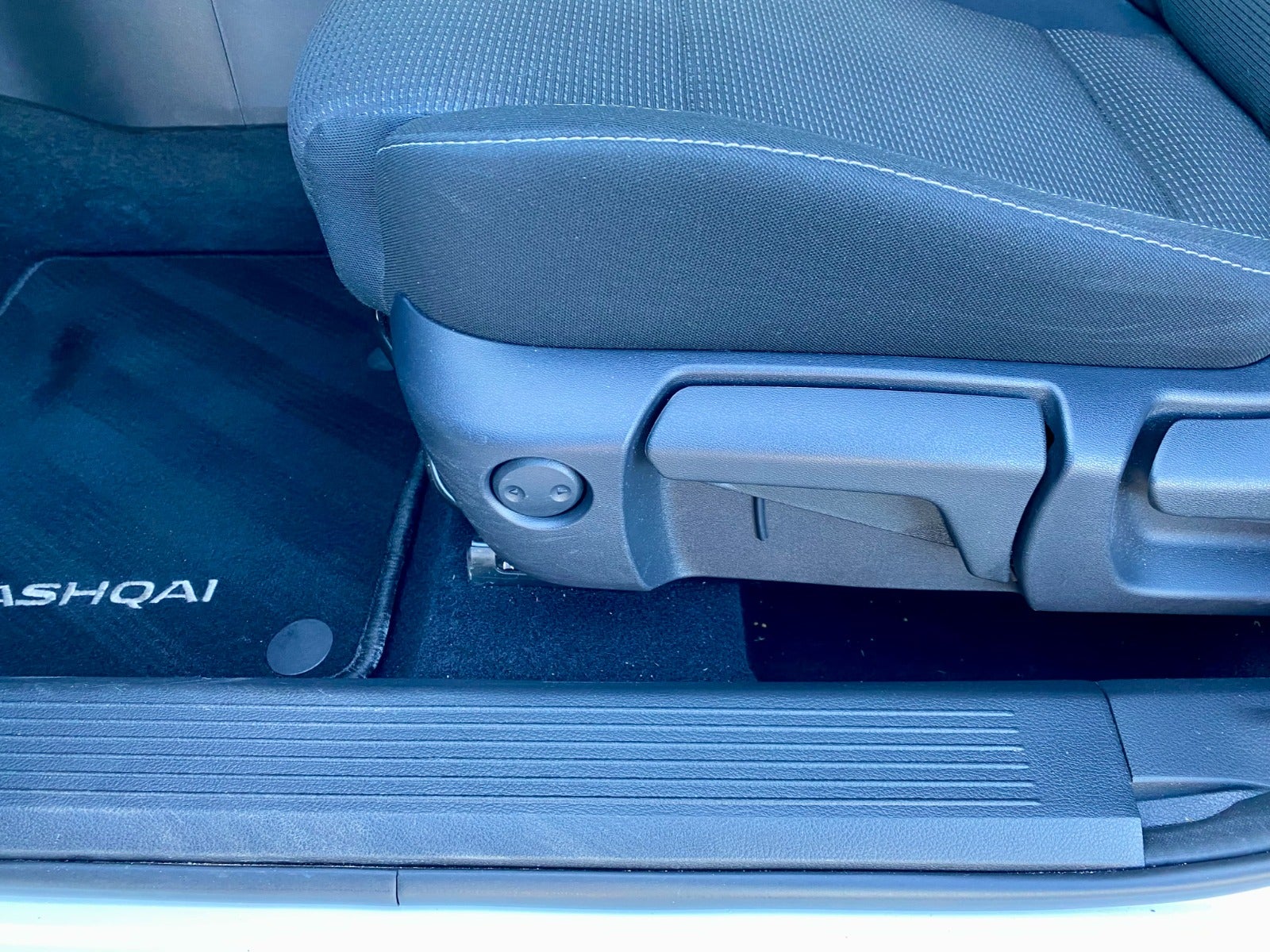 flexleasing-nissan-qashqai-13-mhev-acenta-5d-findleasing