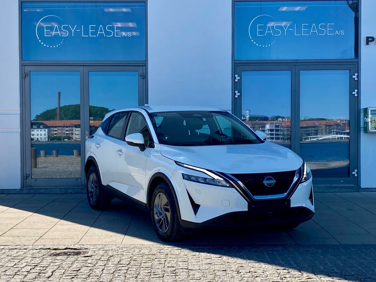 flexleasing-nissan-qashqai-13-mhev-acenta-5d-findleasing