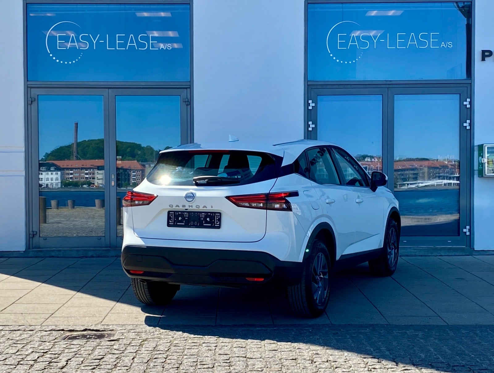 flexleasing-nissan-qashqai-13-mhev-acenta-5d-findleasing