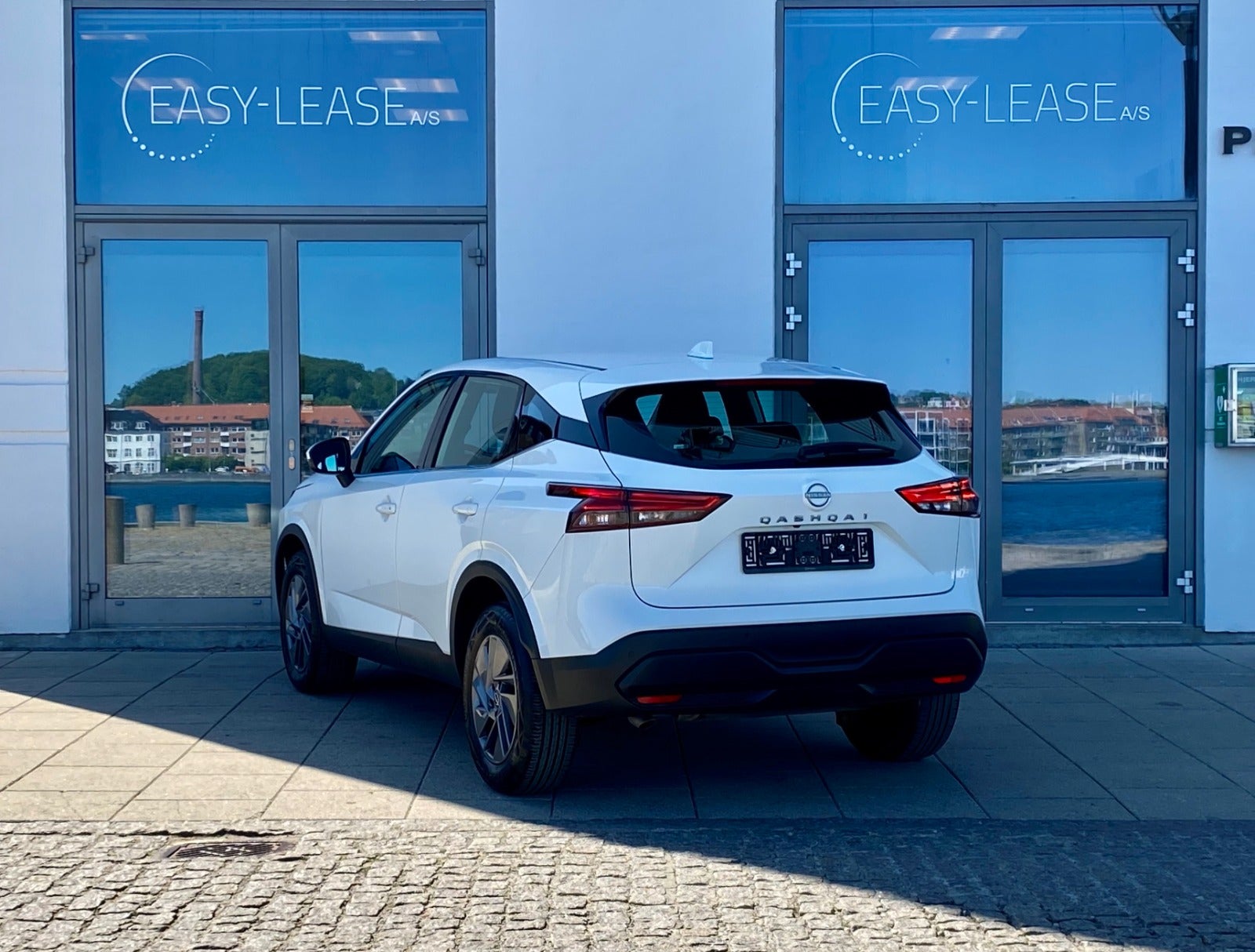 flexleasing-nissan-qashqai-13-mhev-acenta-5d-findleasing