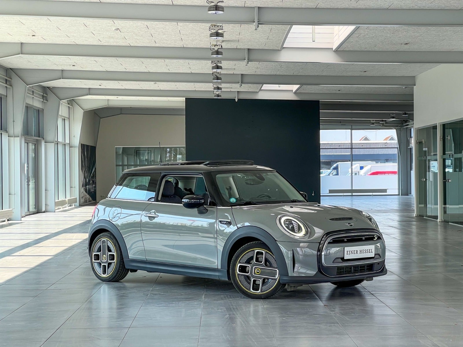 flexleasing-mini-cooper-se-camden-edition-3d-findleasing