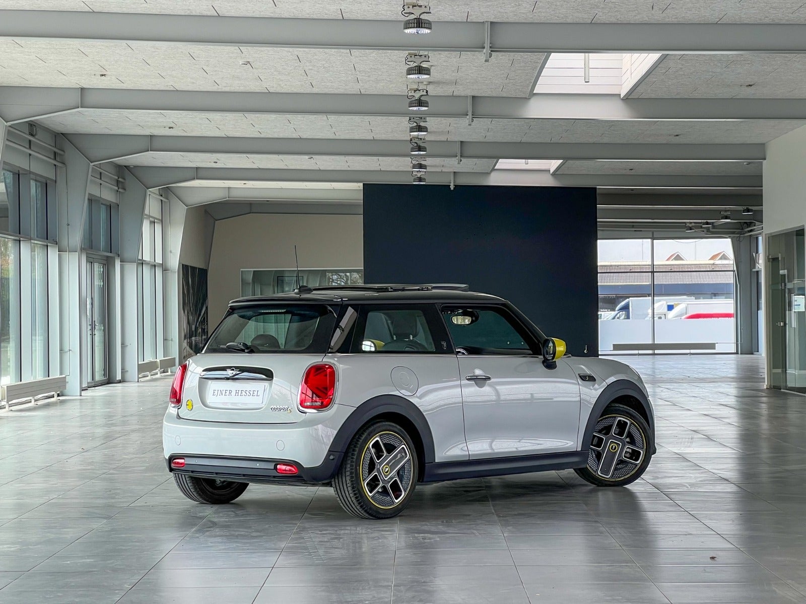 flexleasing-mini-cooper-se-yours-trim-3d-findleasing