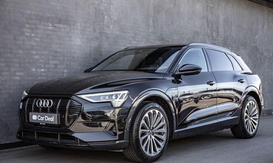 Audi e-tron 55 S-line quattro 5d