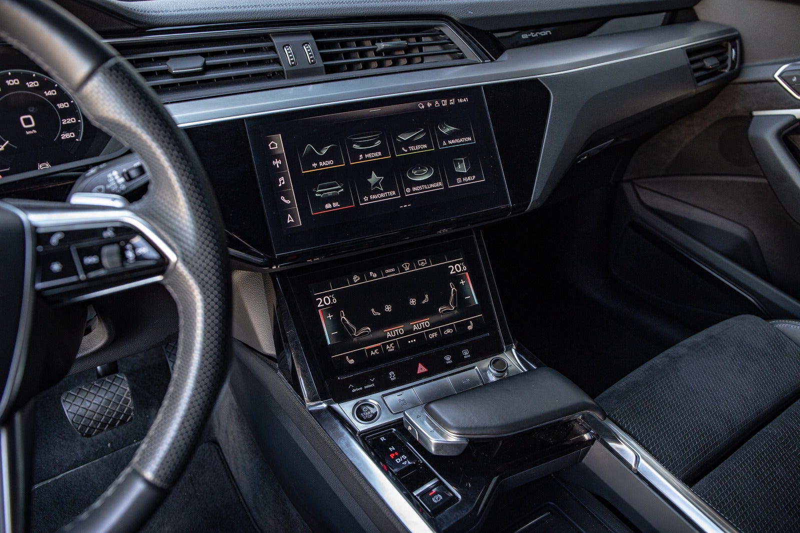 flexleasing-audi-e-tron-55-s-line-quattro-5d-findleasing