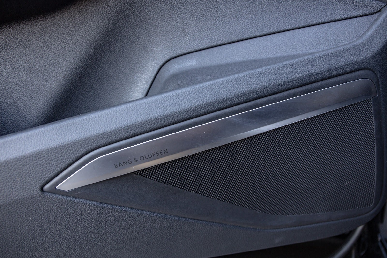 flexleasing-audi-e-tron-55-s-line-quattro-5d-findleasing