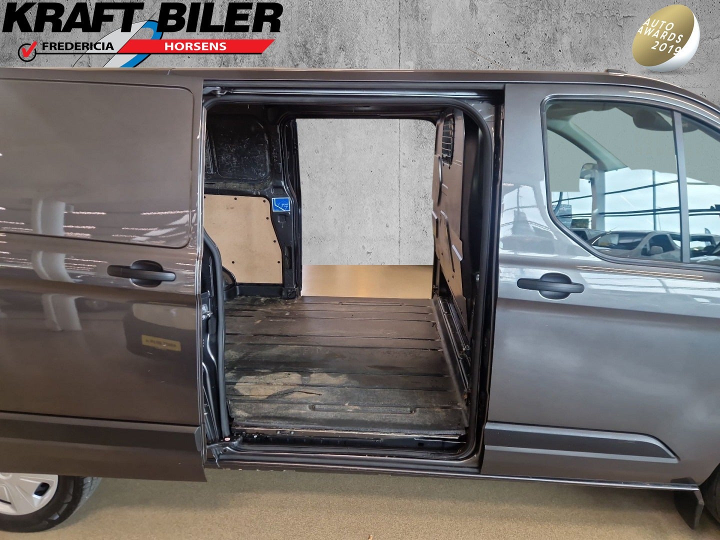 flexleasing-ford-transit-custom-320s-20-tdci-130-trend-aut-findleasing