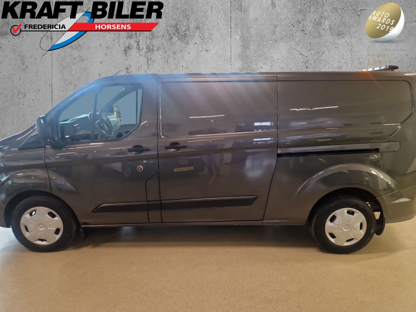 flexleasing-ford-transit-custom-320s-20-tdci-130-trend-aut-findleasing