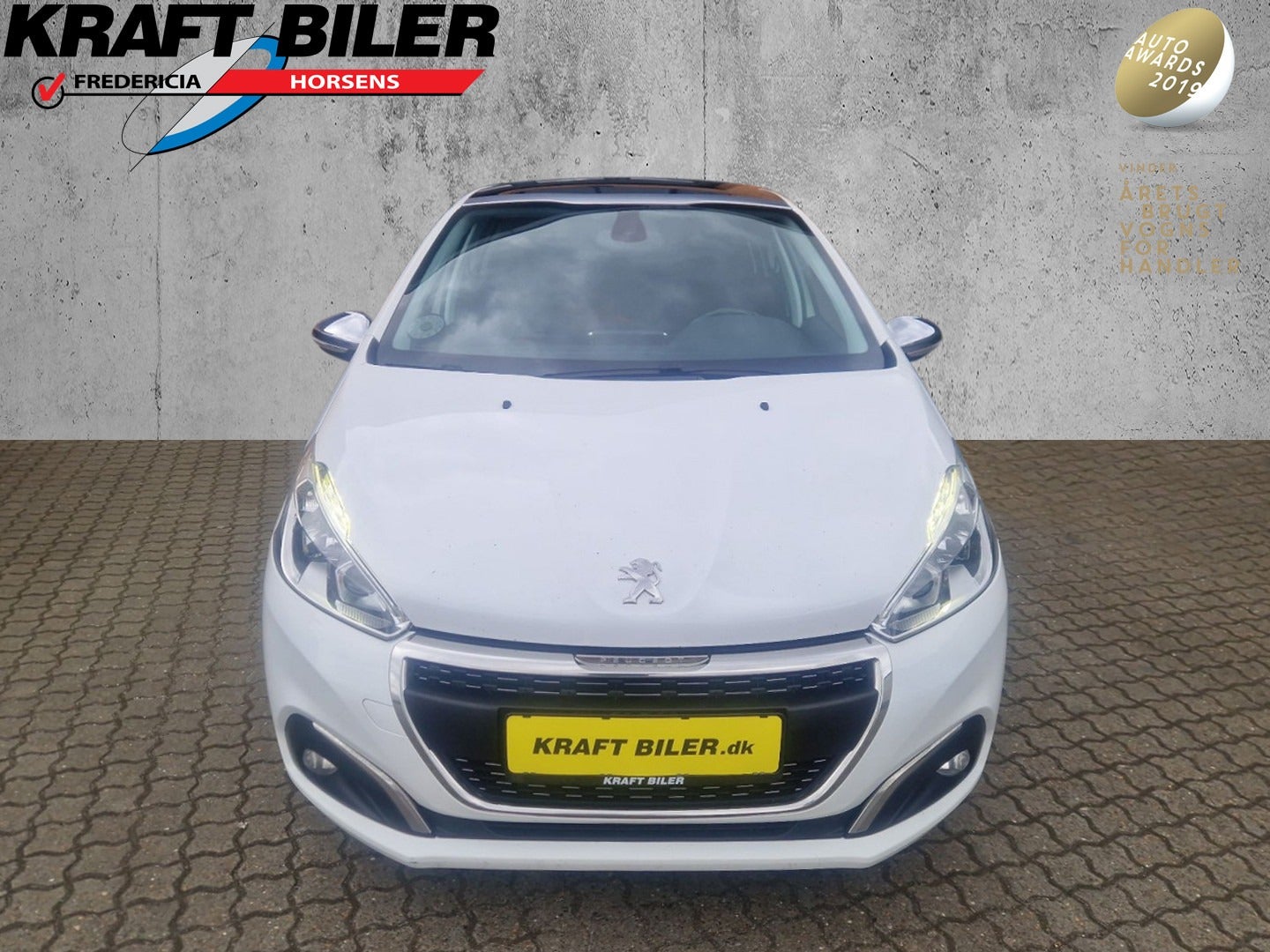 flexleasing-peugeot-208-16-bluehdi-100-envy-sky-van-5d-findleasing