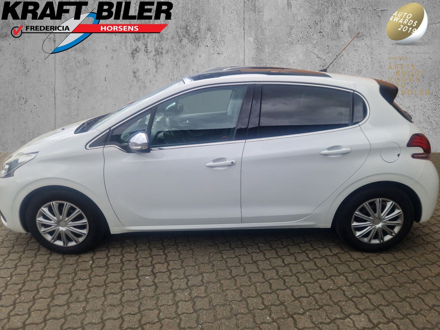 flexleasing-peugeot-208-16-bluehdi-100-envy-sky-van-5d-findleasing