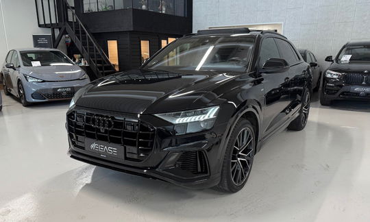 Audi Q8 50 TDi S-line quattro Tiptr. 5d