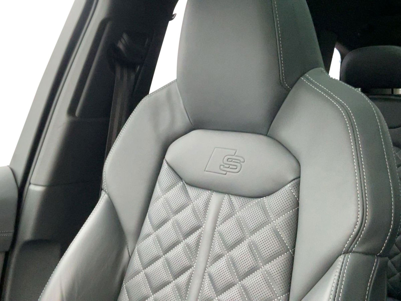 Audi SQ7 4.0 TFSI V8 - 507 hk quattro tiptronic