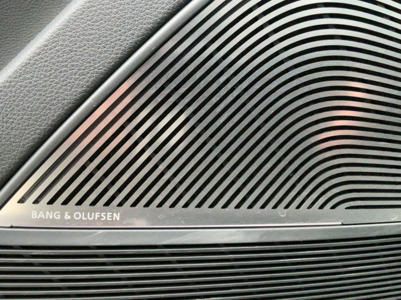 Audi SQ7 4.0 TFSI V8 - 507 hk quattro tiptronic