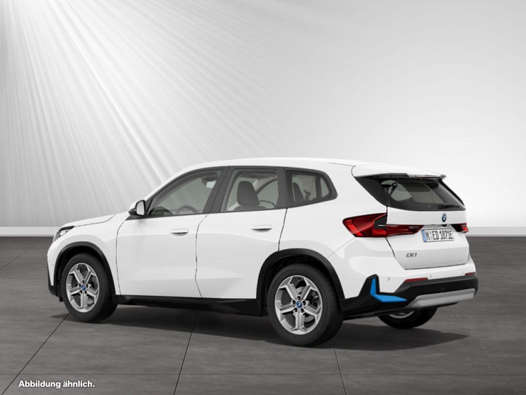 BMW iX1 xDrive30 Head-Up|ParkingAss.+|LCProf.