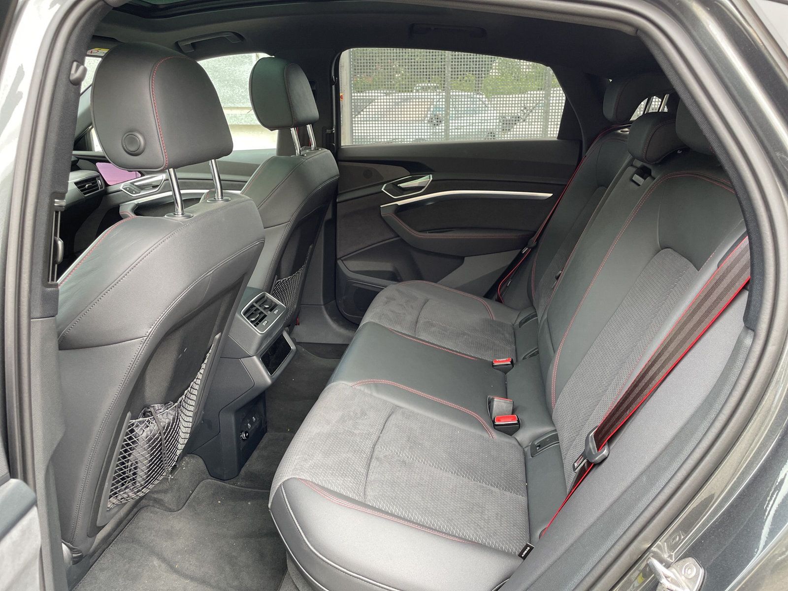 Audi Q8  e-tron 55 Sportback qu S Line LUFT HuD PANO N